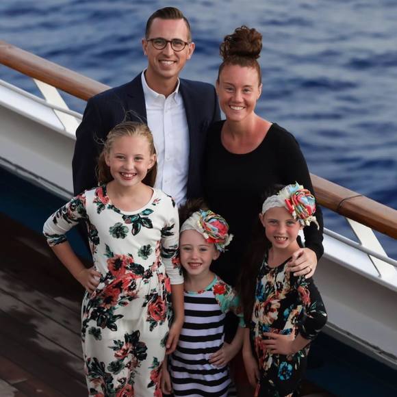 Meet your Posher, James - Picture 1 of 1